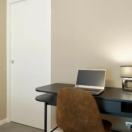 Coffee Ribbon Apartment Milan